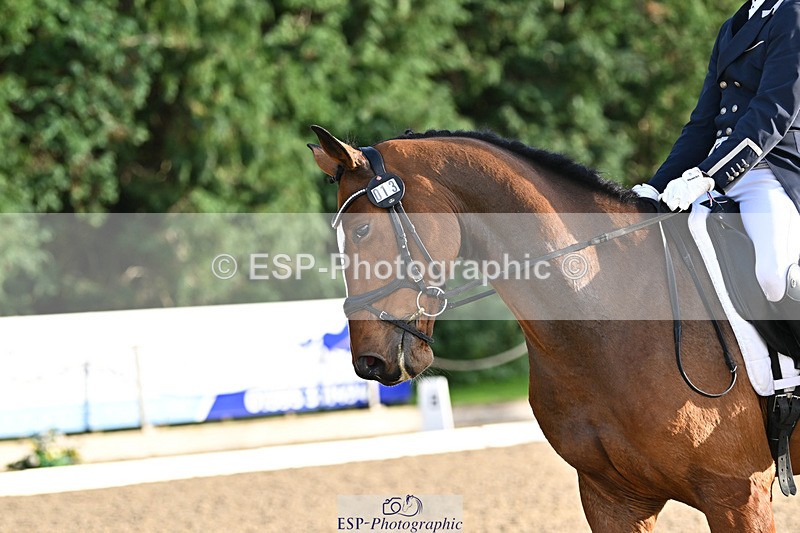 241023-160622-00856 - 013-Cameron.Beer-GREENLANES.LE.BAMBALOU