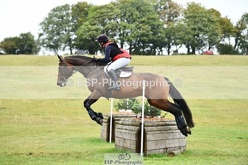 250830-112847-01413 - E-208-Imogen.Carter