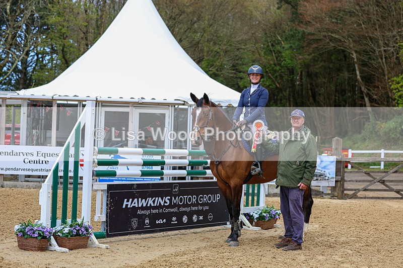 3E7A2538 - Class 9: Senior 1.30m open