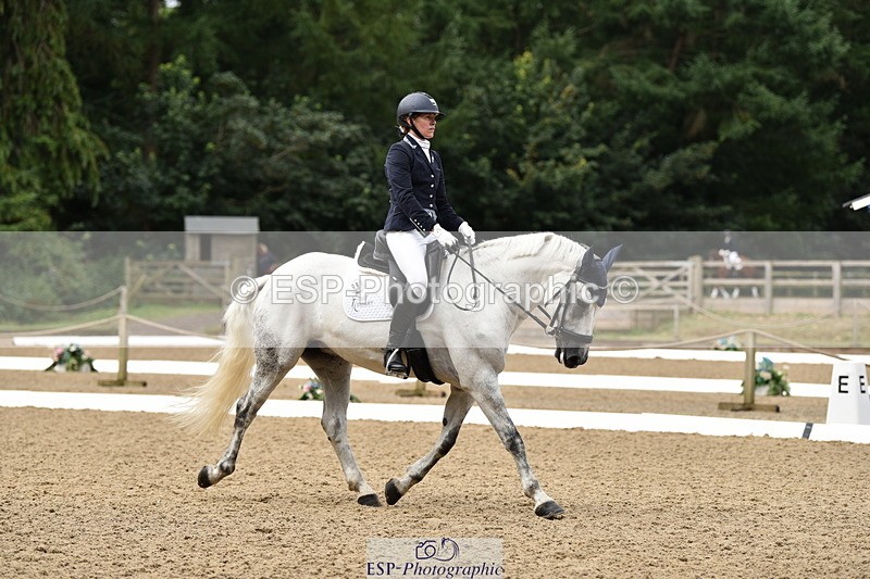 140110A-002838-10625 - 080-Polly.Vogel-Loughamore.Lady