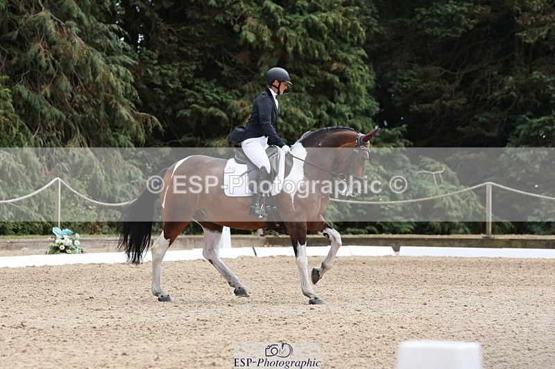 250809A-141824-03952 - 122-Lorraine.MorrisLissyegan.coloured.lady