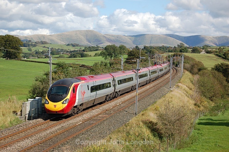 22.9.12 - 390114 11.30 London Euston - Glasgow, Docker - West Coast Main Line (north to south)