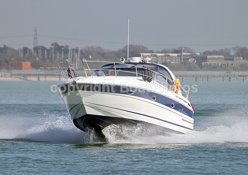 110410 BROKE THE BANK BAVARIA 35 SPORT IMG_1833 - 160829 BROKE THE BANK - BAVARIA