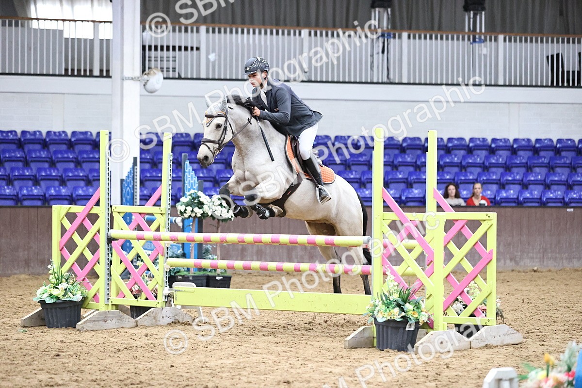 SBM_001199 - Class 5 - Blue Chip Pony Newcomers 1.00m Open