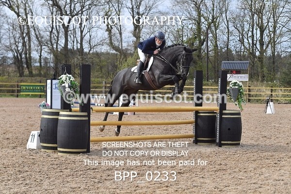 BPP_0233 - CLASS 2 FRI Senior BritiNovice/ 90cm Open