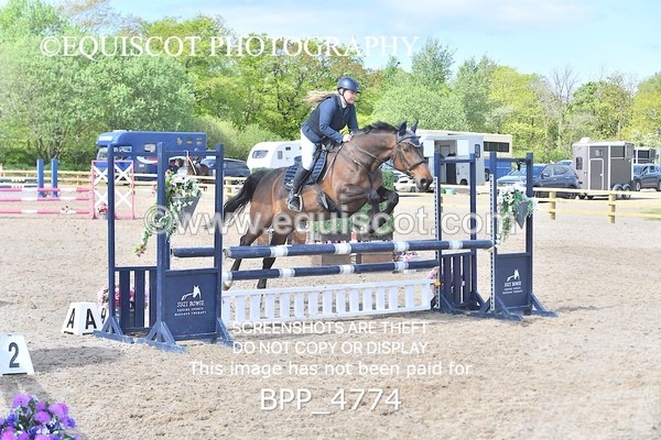 BPP_4774 - CLASS 14  SAT Senior British Novice/ 90cm Open