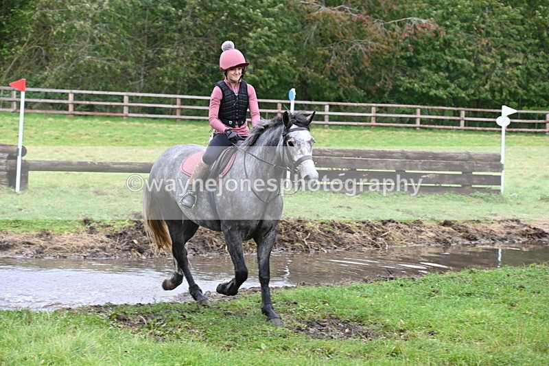 WJ6_6948 - Time at Photographer 13:06 to 13:23