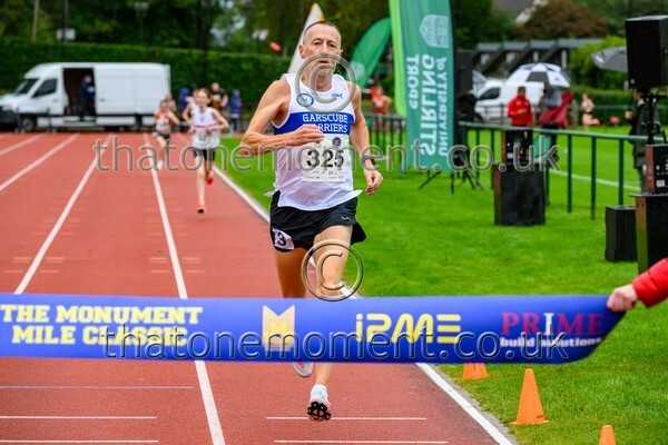 Monument25-917965 - Set One