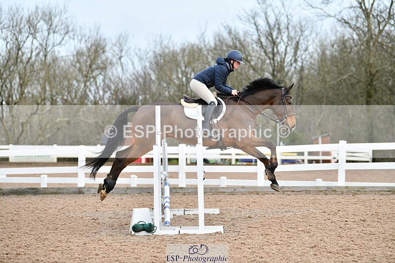 240124A-100929-00032 - Cls 1 British Novice & 90cm Open