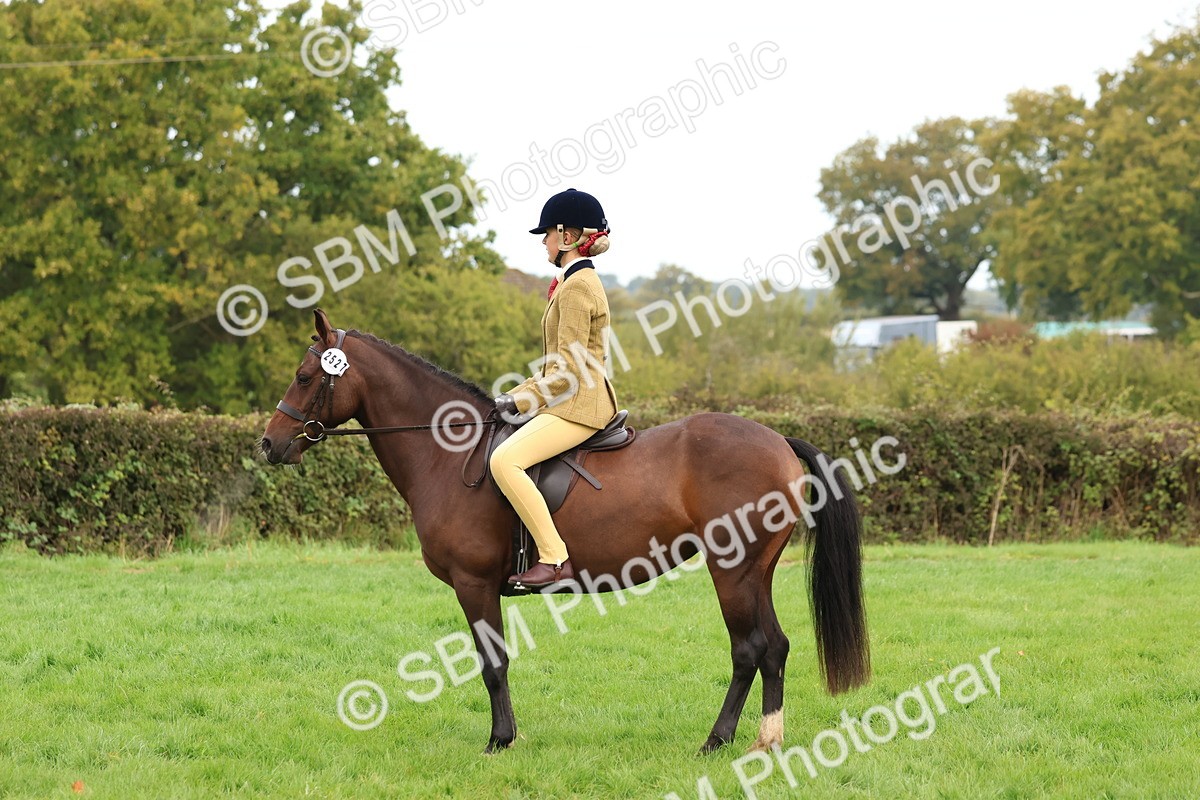 SBM_56719 - S40 - Starters Ridden Showing