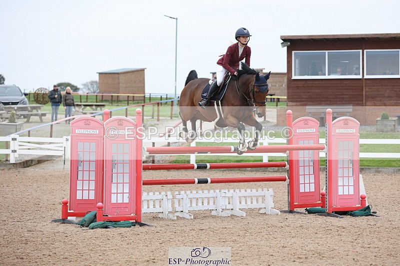 241101A-131305-01998 - FRI Cls 6 Foxhunter and 1.20m Open