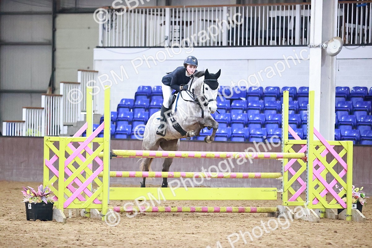 SBM_003004 - Class 13 - Blue Chip Pony Newcomers 1.00m