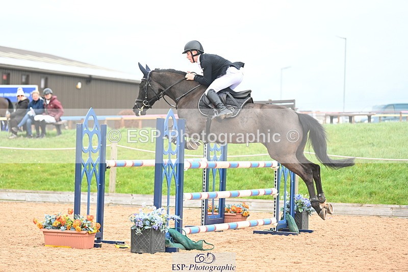 240316A-104658-02880 - Cls 14 Snr Newcomers