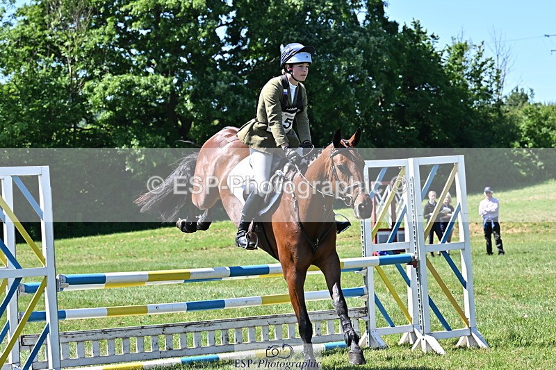 250522B-113748-01779 - 152-BILLY.EVERYTHING-Isabelle.Cook