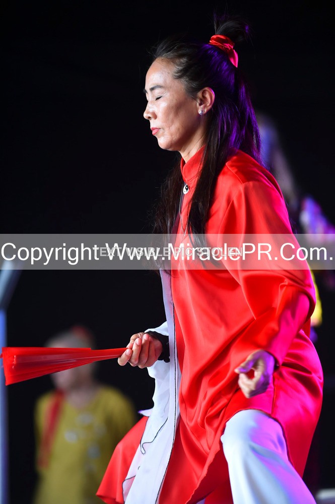 SH4_1690 - Tai Chi with Lisa Kay.
