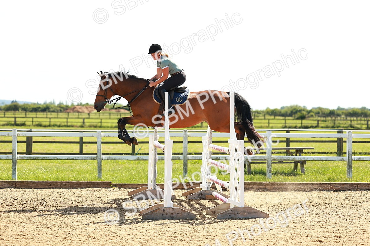 SBM_002823 - Class 4 - Senior Newcomers - 1.10m