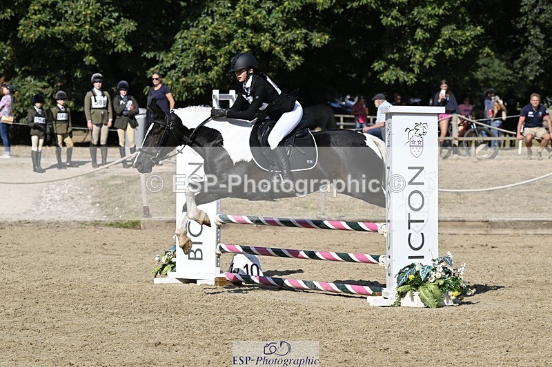 250823A-100701-26482 - WC Round 2 9.30 to 10.30