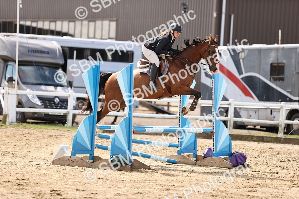 SBM_001956 - Class 8 - Clear Round