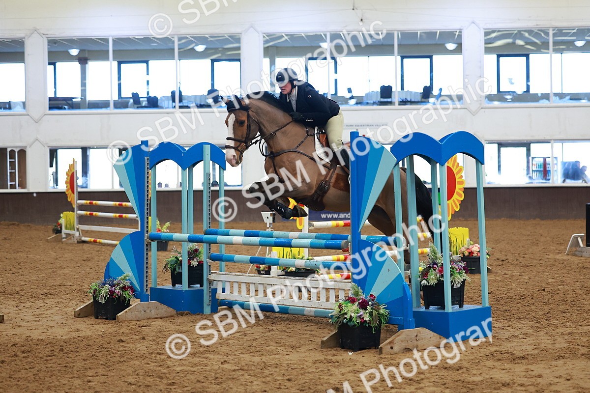 SBM_003117 - Class 9 - Senior Discovery - 1.00m