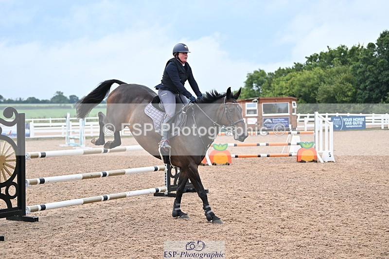 240907A-115127-01258 - Cls 8 1.05m Amateur Qualifier