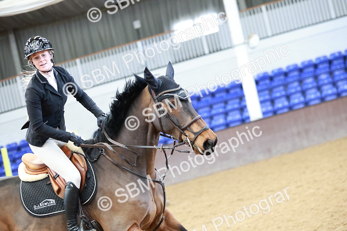 SBM_004255 - Class 11 - Senior Newcomers - 1.10m