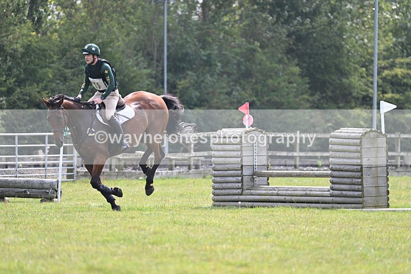 WJ7_7396 - 60cm XC Time 13:54 to 14:20
