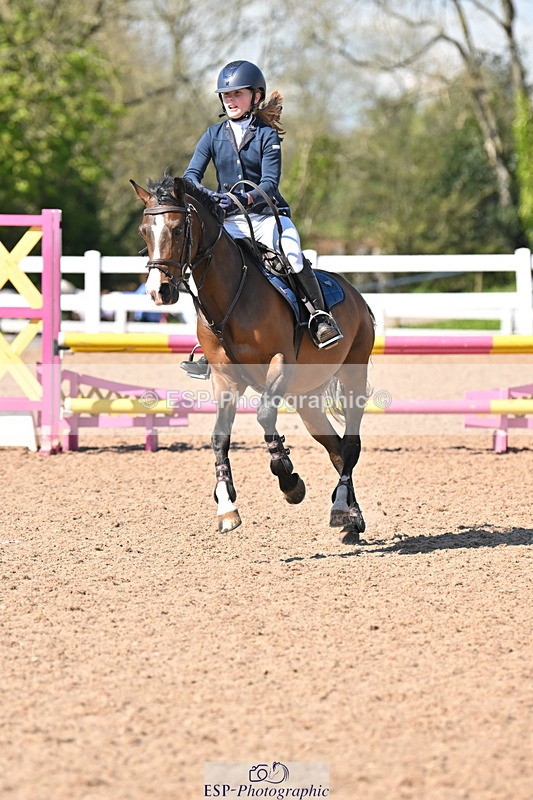 240504A-160300-02683 - Cls 22 & 23 Stepping Stones 128cm & 138cm & Under11's