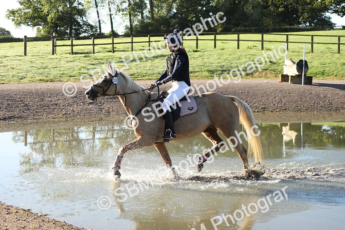 SBM_00333 - E1 Eventers Challenge Clear Round