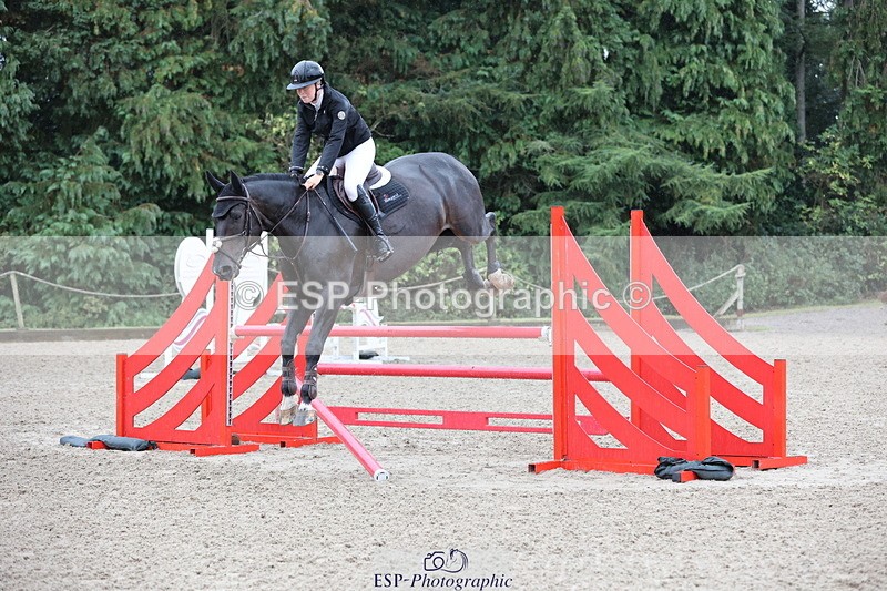 250831A-122950-10209 - Cls 42 Snr 1m Grand Prix