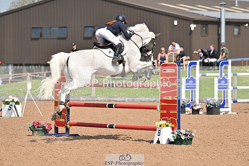 240512A-105123-17397 - Cls 48 National 1.30m Open