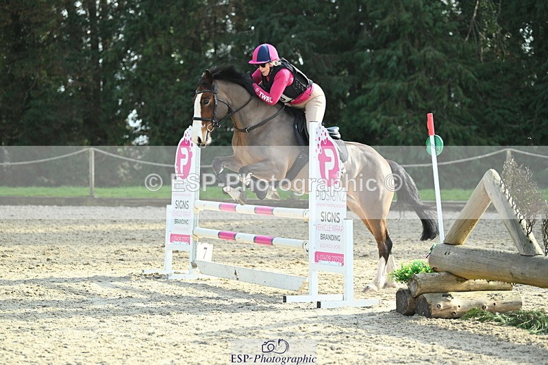 250309A-151514-01901 - Cls 03 90cm 15.05 to End