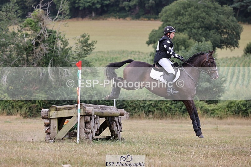 250802A-153758-06798 - F-284-Roxi.Foster-SKYES.ARCOS