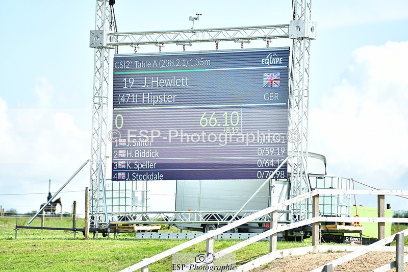 230720A-110914-02084 - Cls 5, 2 Star Medium 1.35m