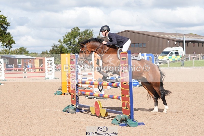 250921-114443-02540 - Cls 6 Pony Newcomers and 1m