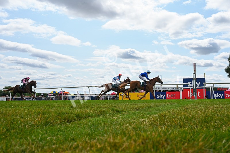 220726-Race 1-Missouri Waltz-4565 - Race 1 14.07pm Download The Raceday Ready App Restricted Maiden Stakes