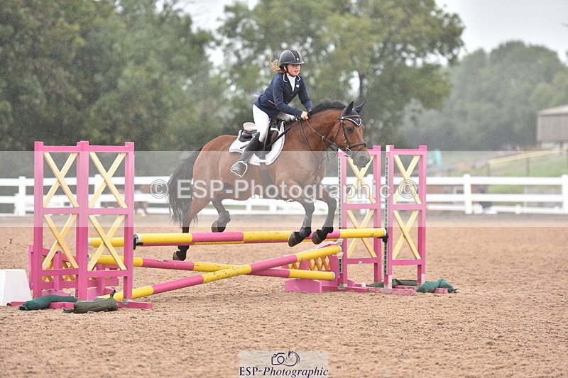 230805A-123820-00701 - Cls 7 Pony Intro 70cm