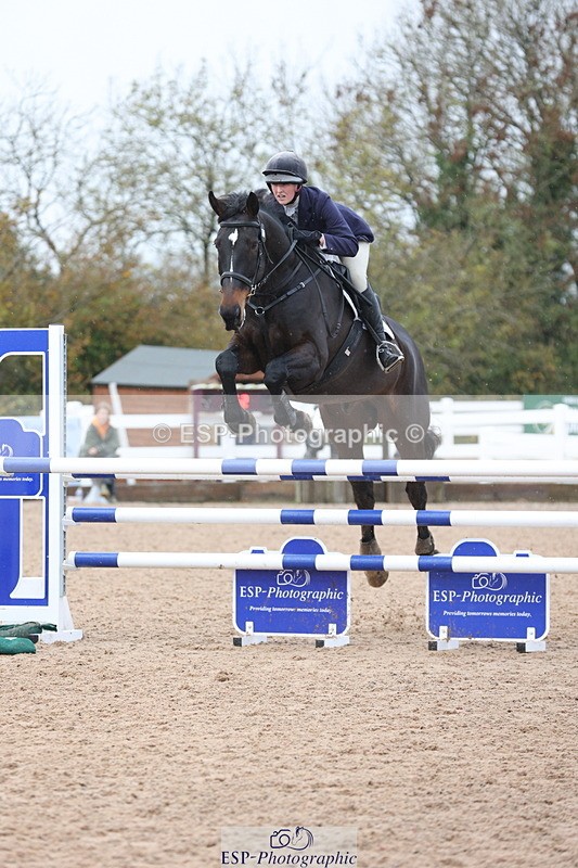 231112A-124010-04120 - Cls 19 Snr 1.05m Open