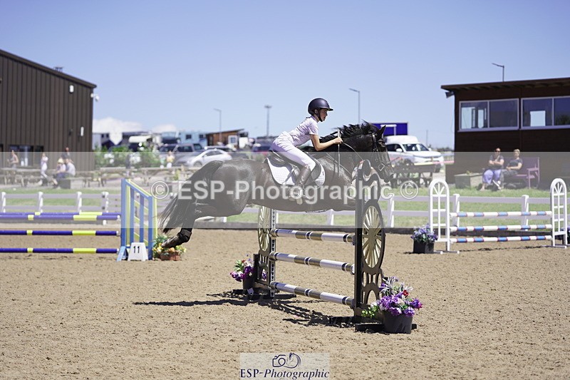 230624A-124920-01414 - Cls 24 Pony Discovery & 90cm Open