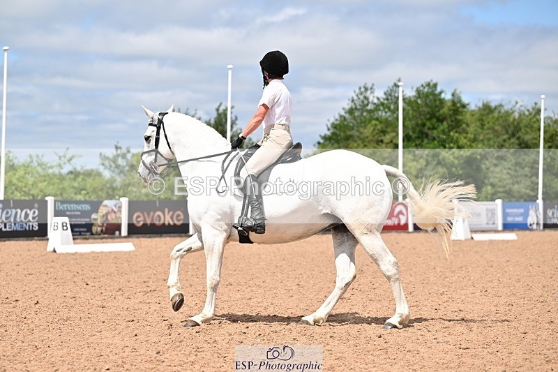 260704-132153-04840 - Cls 4D Senior Intermediate Novice 1
