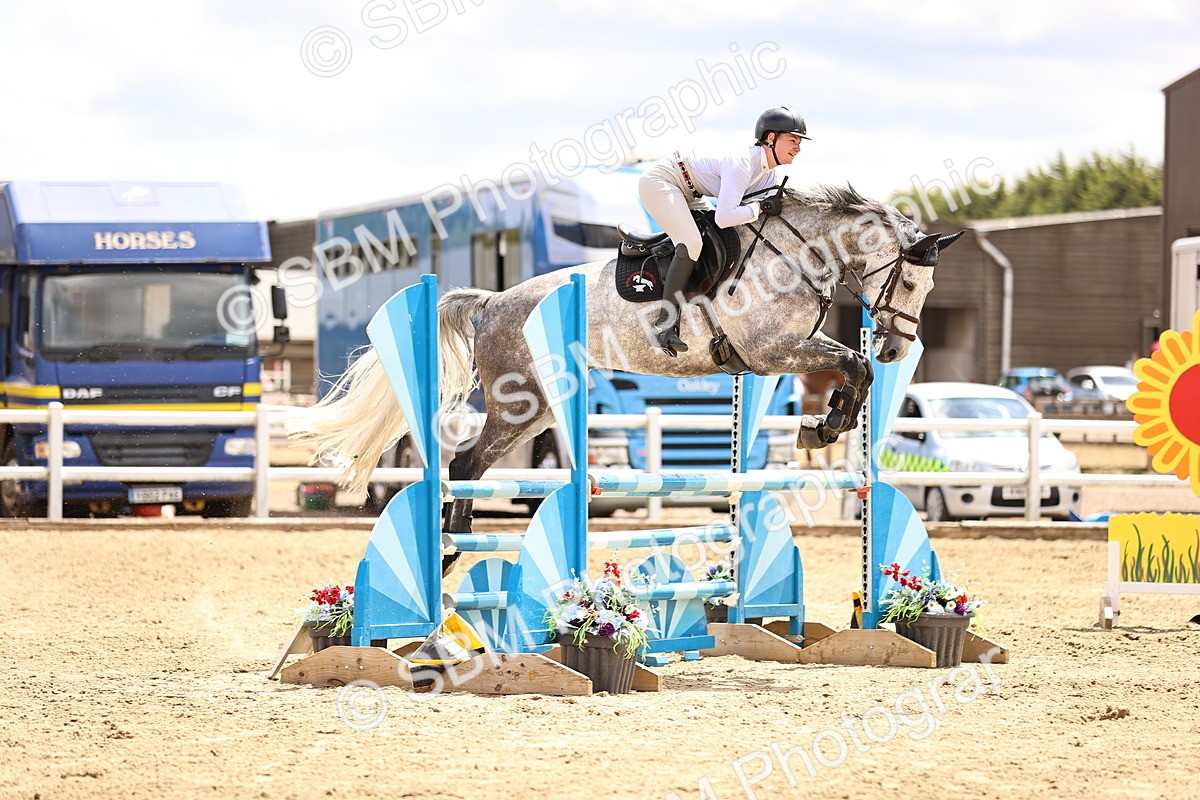 SBM_014142 - Class 14 - Senior Discovery - 1.00m Open