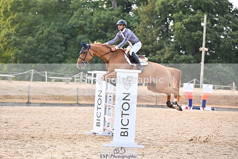 250817A-190112-05424 - Cls 26 National 1.30m