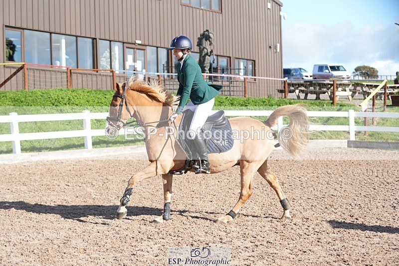 251025-131846-00510 - Cls 9 Pony Winter Discovery and 90cm