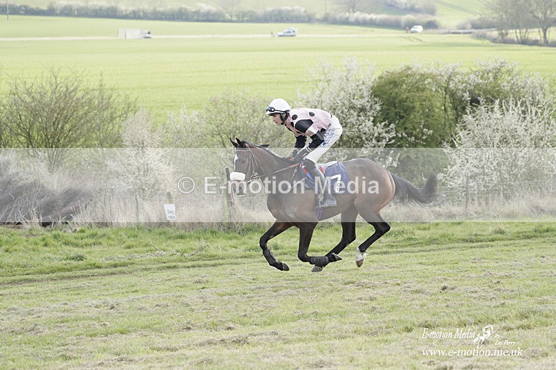 PtP 080423 943 - Dingley Races The Woodland Pytchley Hunt PtP 08/04/23