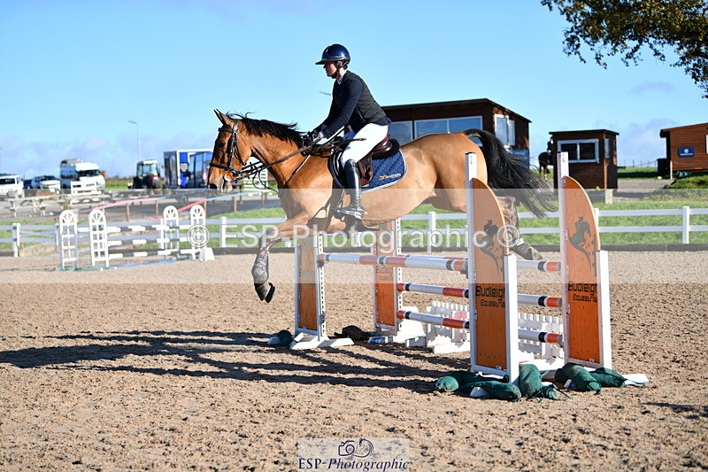 231110A-132755-00576 - Cls 5 Newcomers & 1.10m Open