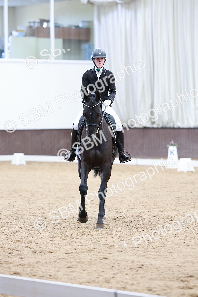 SBM_009216 - Class 6b - Novice 6 - 11.02-12.19