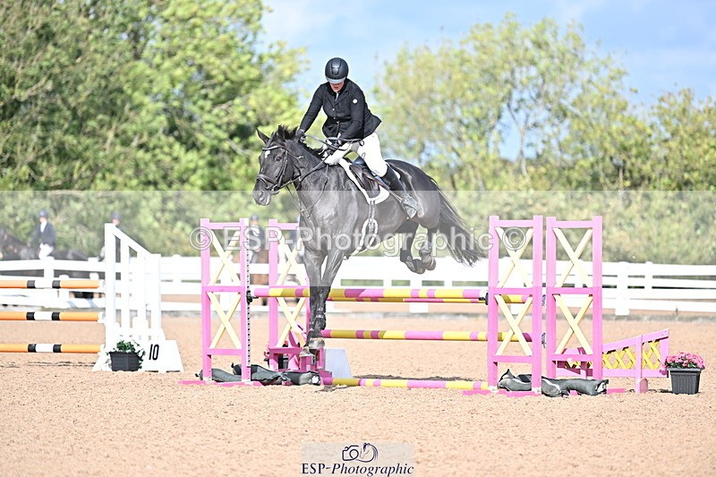 241005A-112223-03314 - SAT Cls 17 95cm Amateur Quali