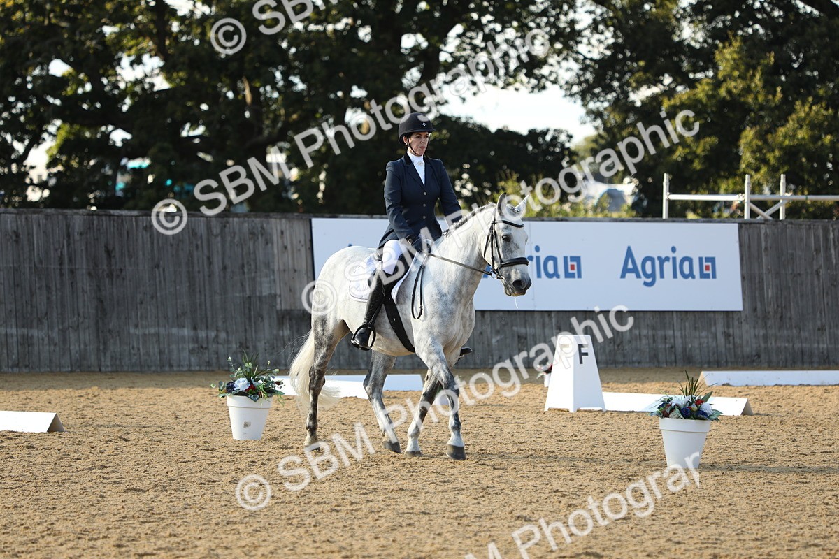 SBM_28694 - D20 - Grand Tour Championship - Elementary 44