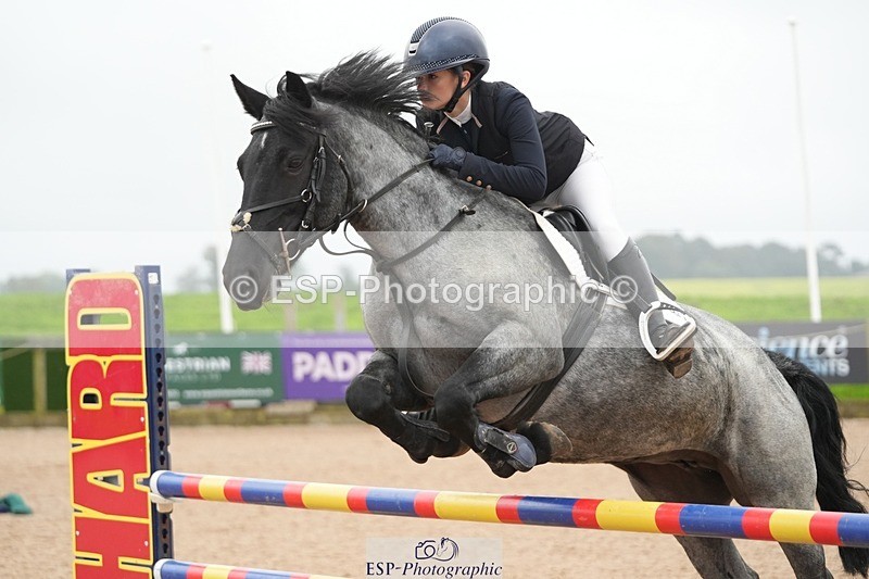 250920-114432-00786 - Cls 9 Pony Newcomers and 1m