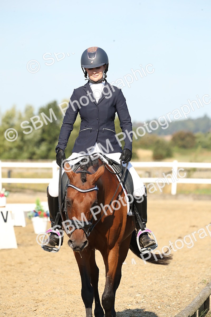 SBM_004528 - Class 11 - Novice 5 - 9.0010.03