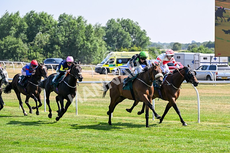 150726-Race 4-The Good Biscuit-3373 - Race 4 15.40pm Le Veinard 2026. Racing And Info Handicap